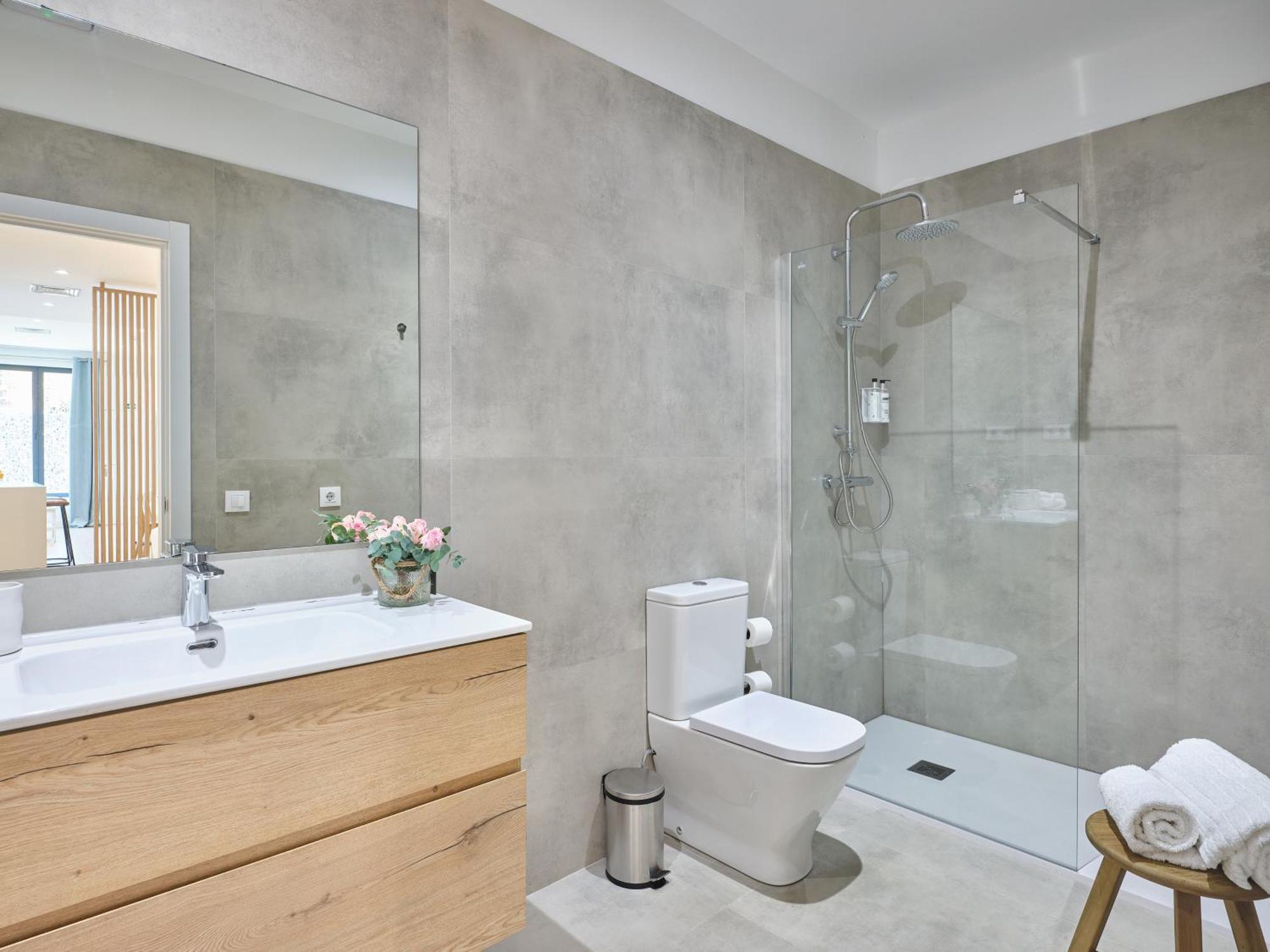 Paseo Suites Hotel Мадрид Екстериор снимка